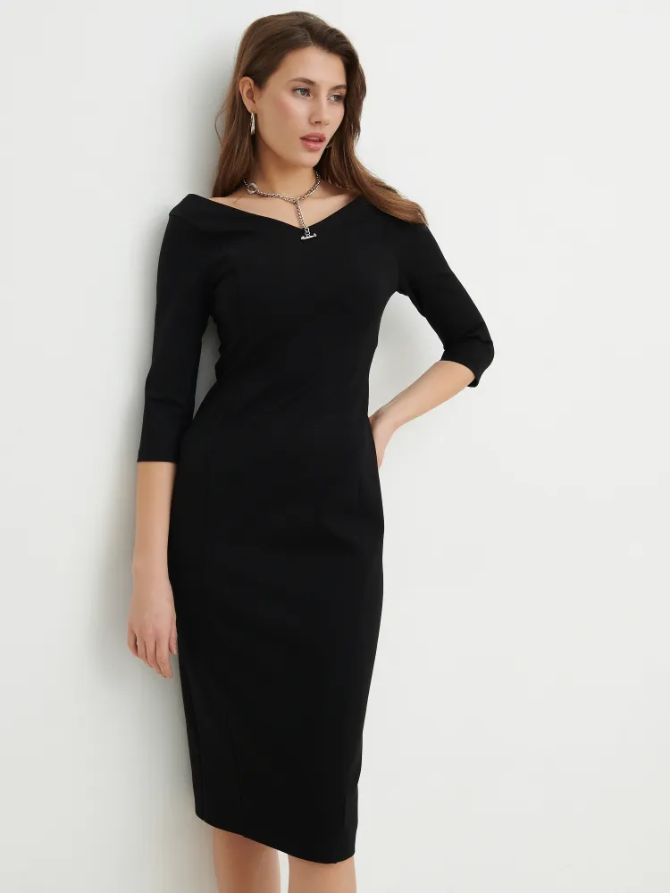 Платье женское Viaville DR175W черное 40 RU
