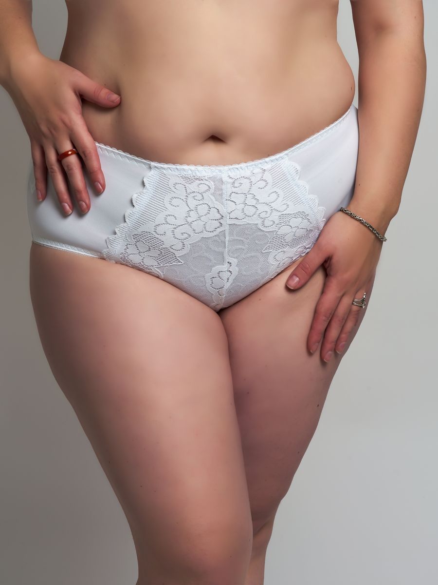 Трусы женские Настроение женщины T00009 белые 5XL