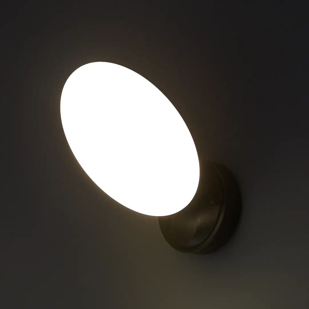 Светильник накладной Uniel S65A LED 10 Вт IP65 900 Лм, цвет черный, свет холодный