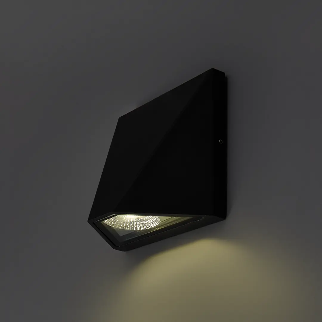 

Садовый светильник Uniel S50A LED накладной 83513589, S50A LED