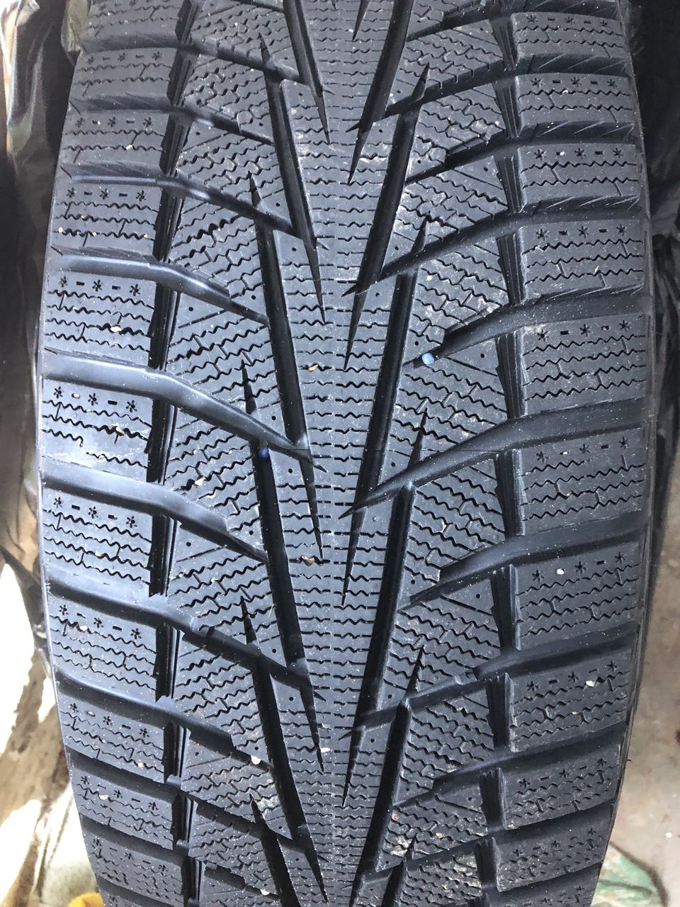 Шины hankook dynapro i cept x