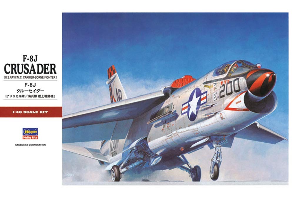 

07226 Самолет F-8J Crusader PT26