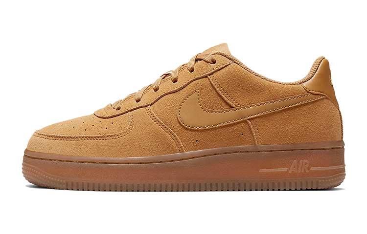 

Кеды унисекс Nike Air Force 1 Low GS коричневые 39 EU, Коричневый, Air Force 1 Low GS