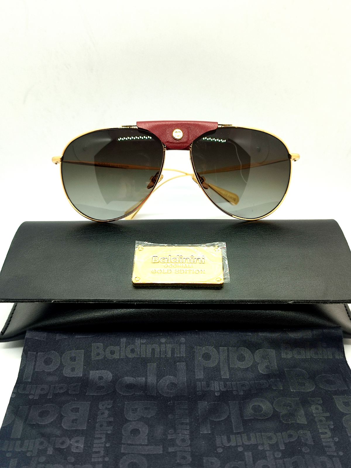 Солнцезащитные очки унисекс Baldinini BLD1628101, серые