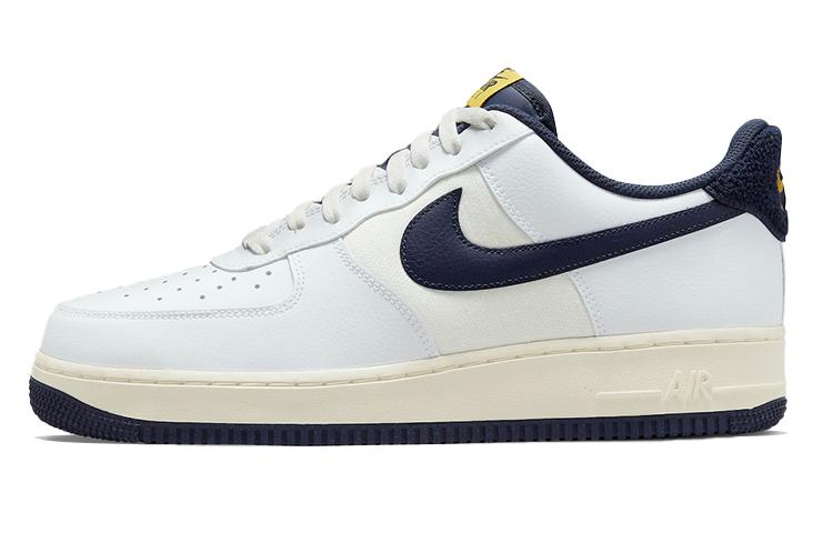

Кеды унисекс Nike Air Force 1 Low '07 LV8 белые 40 EU, Белый, Air Force 1 Low '07 LV8
