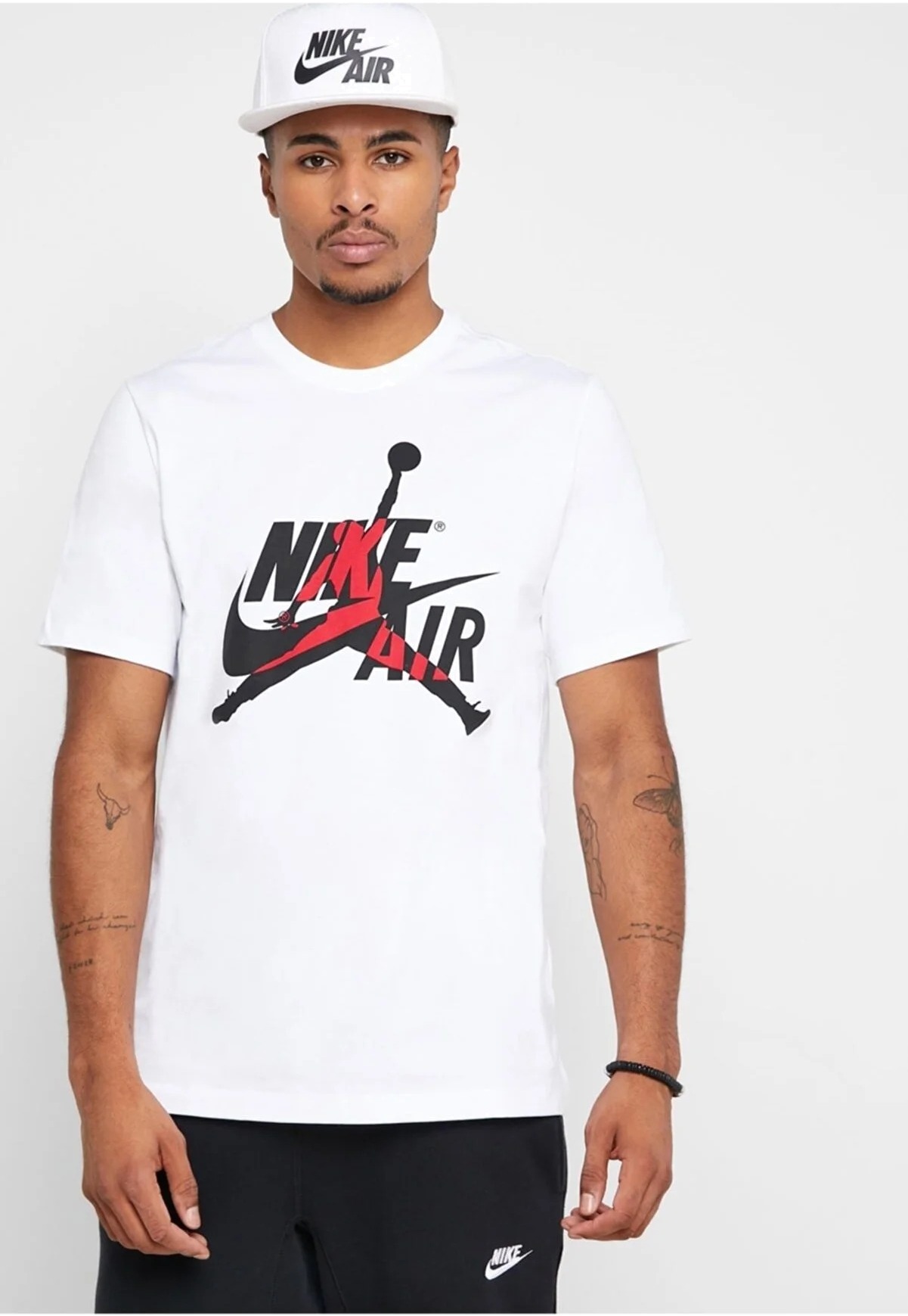

Футболка мужская Nike Jordan Jumpman Air T-Shirt белая XL, Jordan Jumpman Air T-Shirt