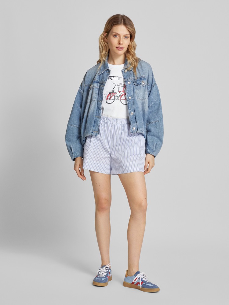 

Футболка женская Jake's 24969705402 белая XL, Белый, 24969705402