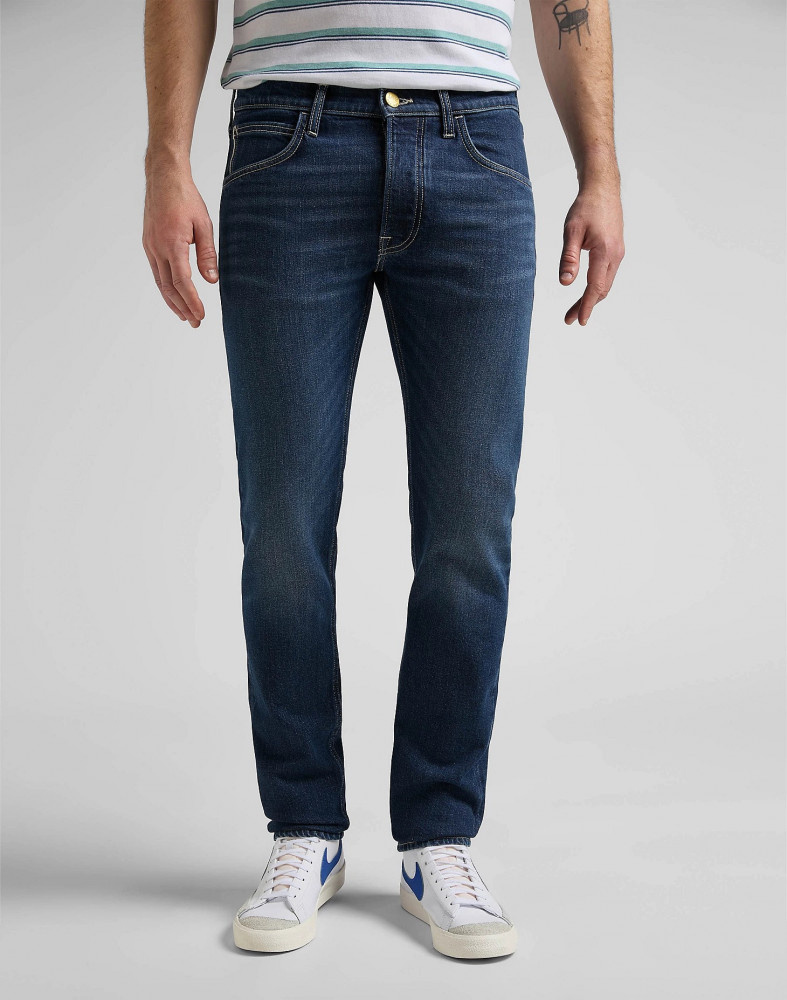 

Джинсы мужские Lee Luke Button Fly Jeans синие 46, Luke Button Fly Jeans