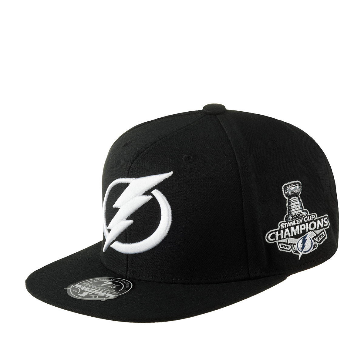 

Бейсболка унисекс Mitchell & Ness 6HSFLR22464-TBL Tampa Bay Lightning NHL черная, р.58, 6HSFLR22464-TBL Tampa Bay Lightning NHL