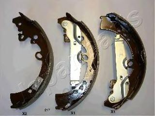 

Колодки тормозные барабанные 295x61,5 Japanparts GF-217AF