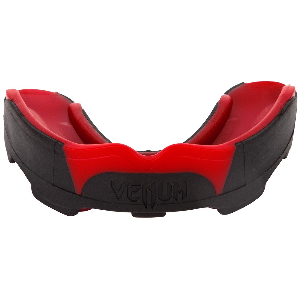 Капа Venum Predator Mouthguard Black/Red