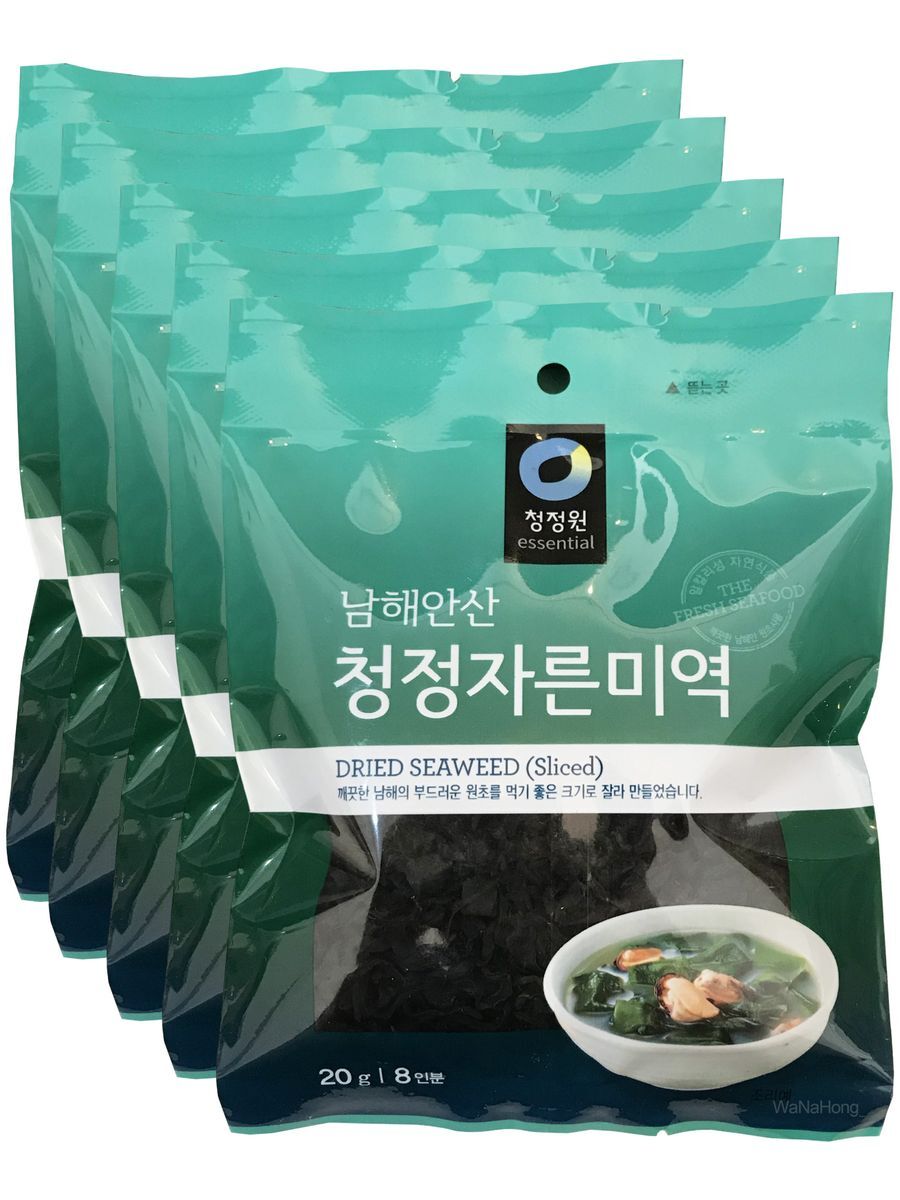 

Морская капуста Daesang соленая варено-сушеная, 20 г * 5 шт
