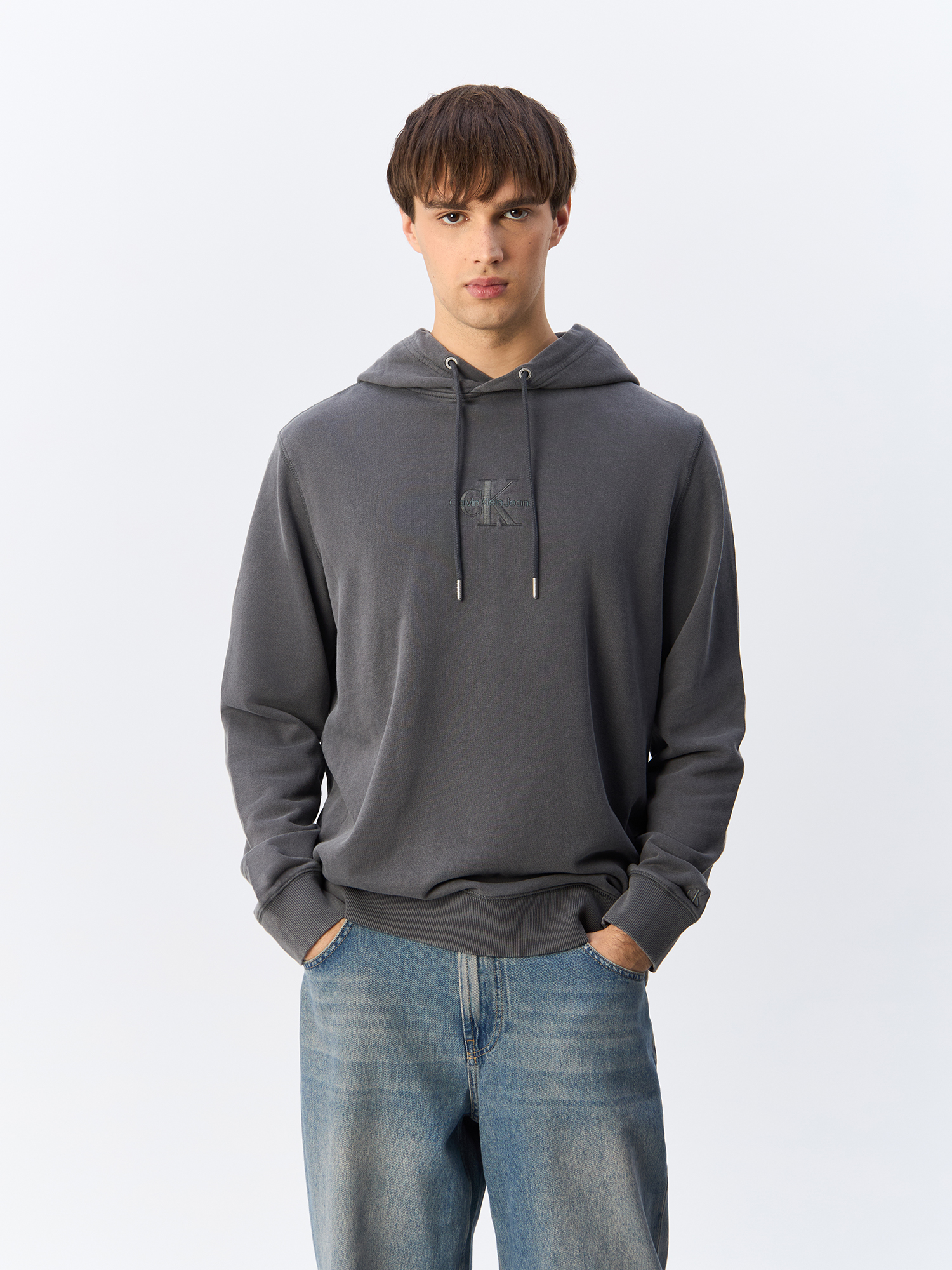 

Худи мужское Calvin Klein Jeans J30J325633 серое XL, Серый, J30J325633