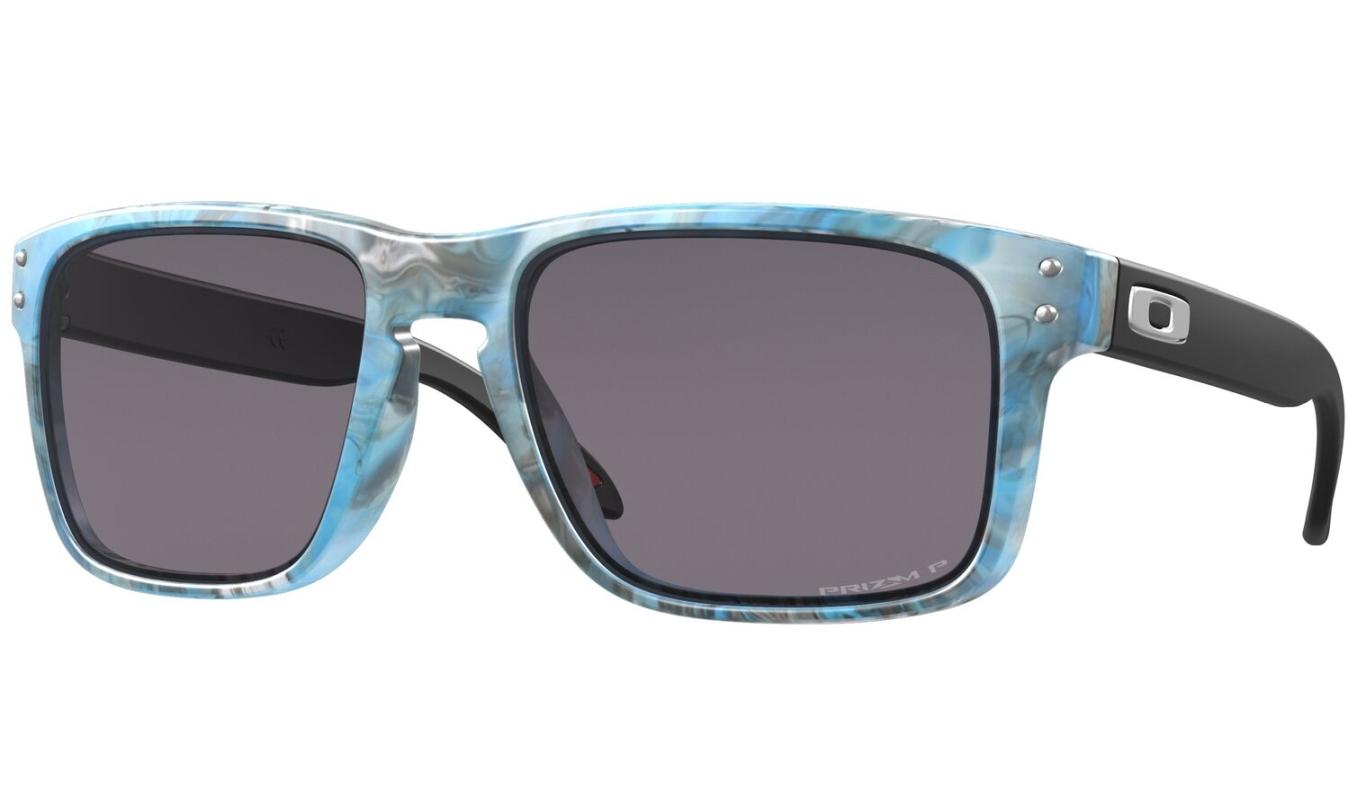 

Солнцезащитные очки унисекс Oakley Holbrook голубой, Holbrook