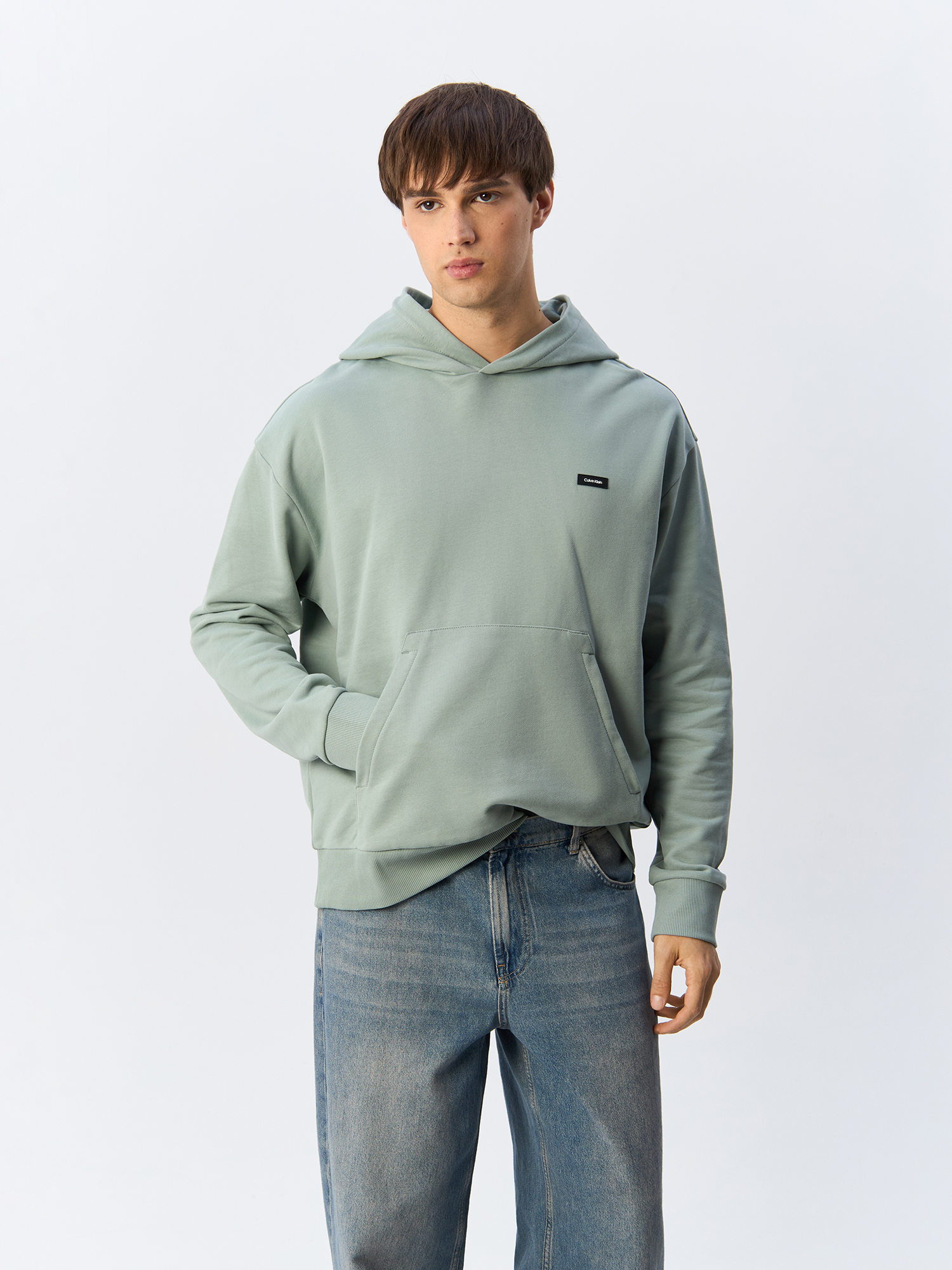 

Худи мужское Calvin Klein K10K112748 серое L, Серый, K10K112748