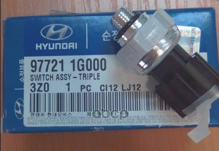 

HYUNDAI-KIA 977211G000 Датчик давления HYUNDAI/KIA 1шт