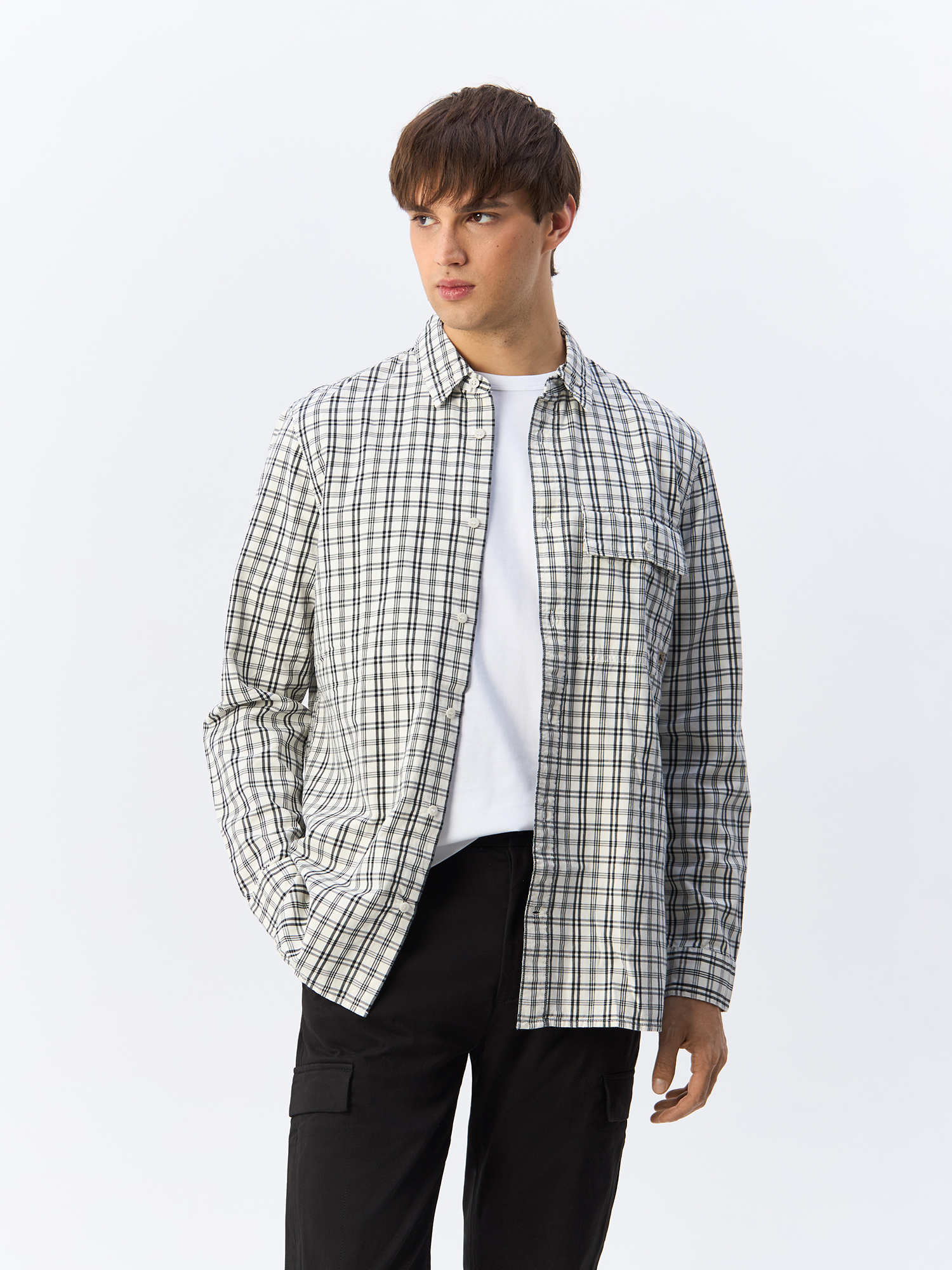 

Рубашка мужская Calvin Klein Jeans J30J325609 белая L, Белый, J30J325609