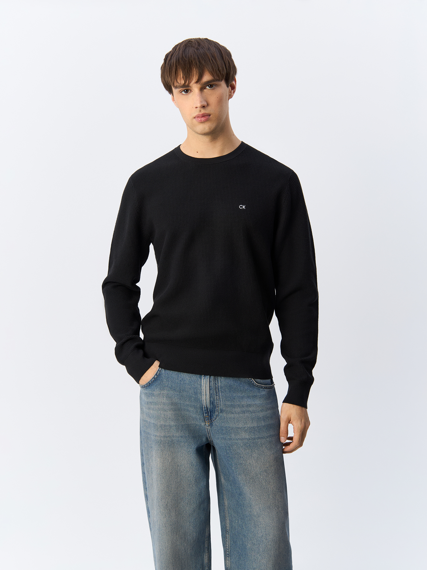 

Джемпер мужской Calvin Klein Waffle textured K10K113031 черный L, Waffle textured