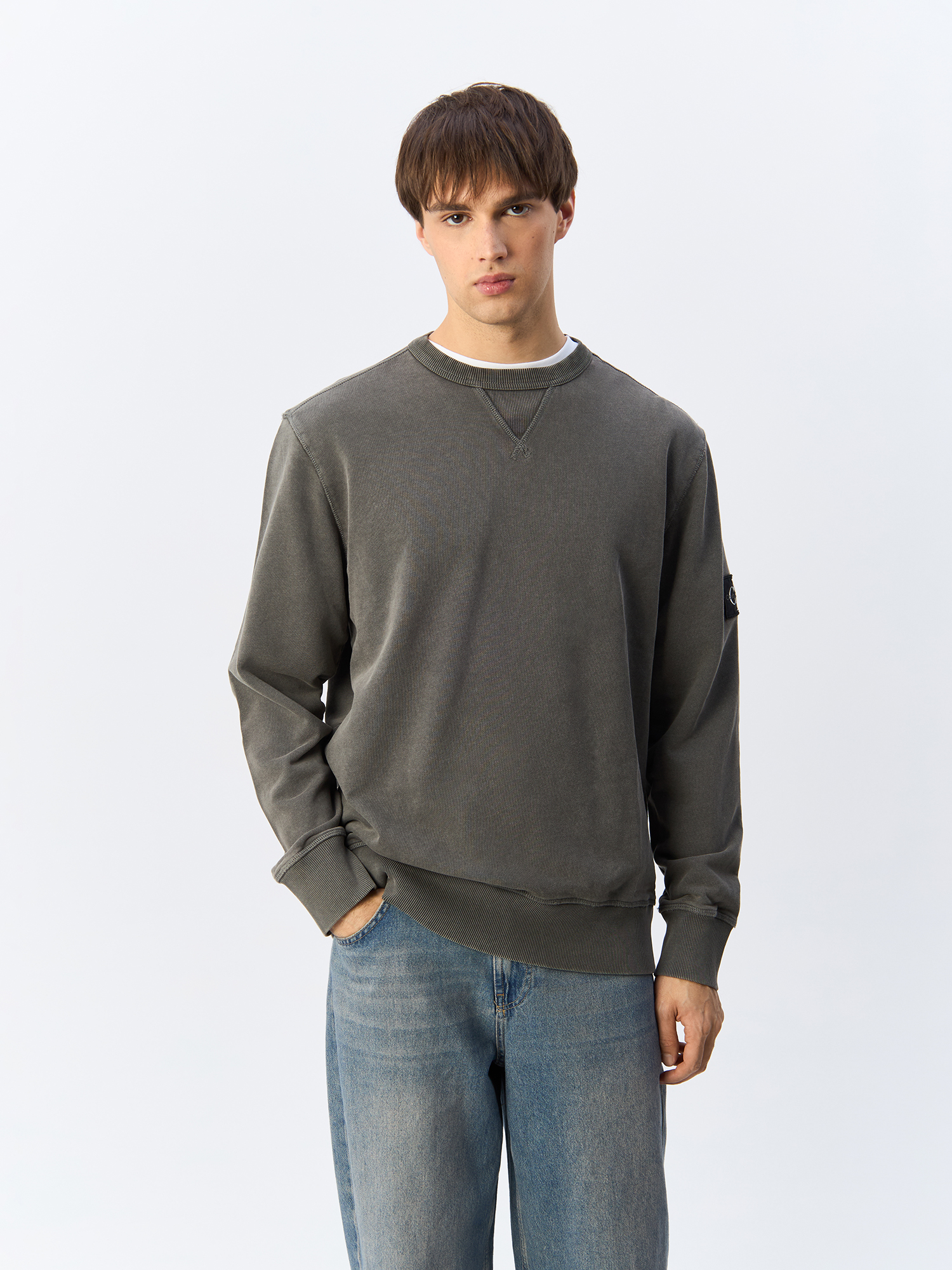 

Свитшот мужской Calvin Klein Jeans J30J325145 хаки XL, J30J325145