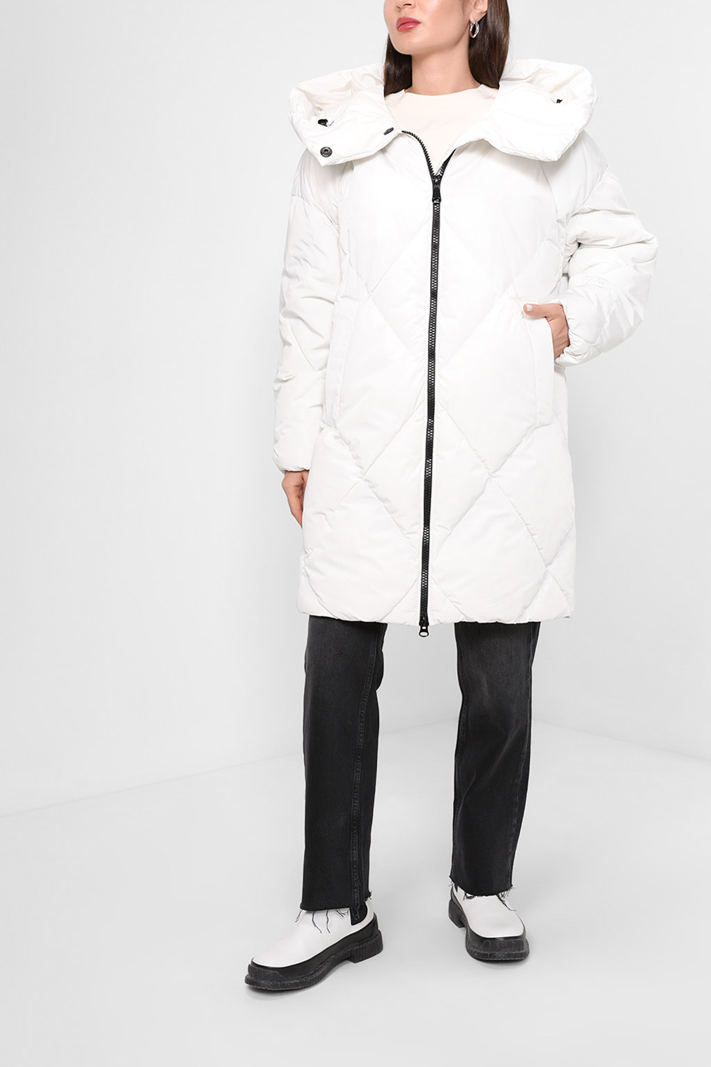 Пуховик-пальто женский GEOX W2628MT2941 белый 48
