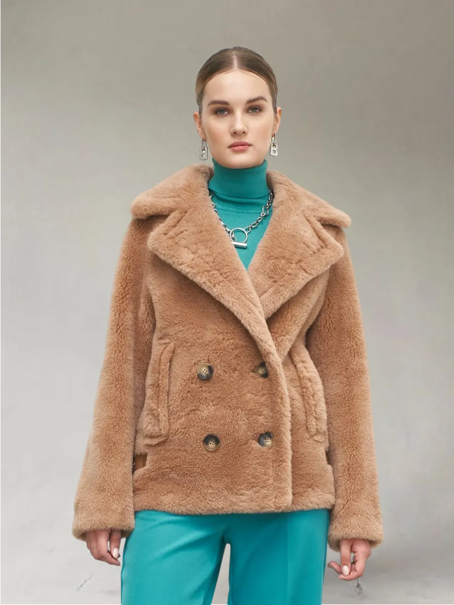 Шуба женская SilverFox S2214-000 коричневая 50 RU 47950₽