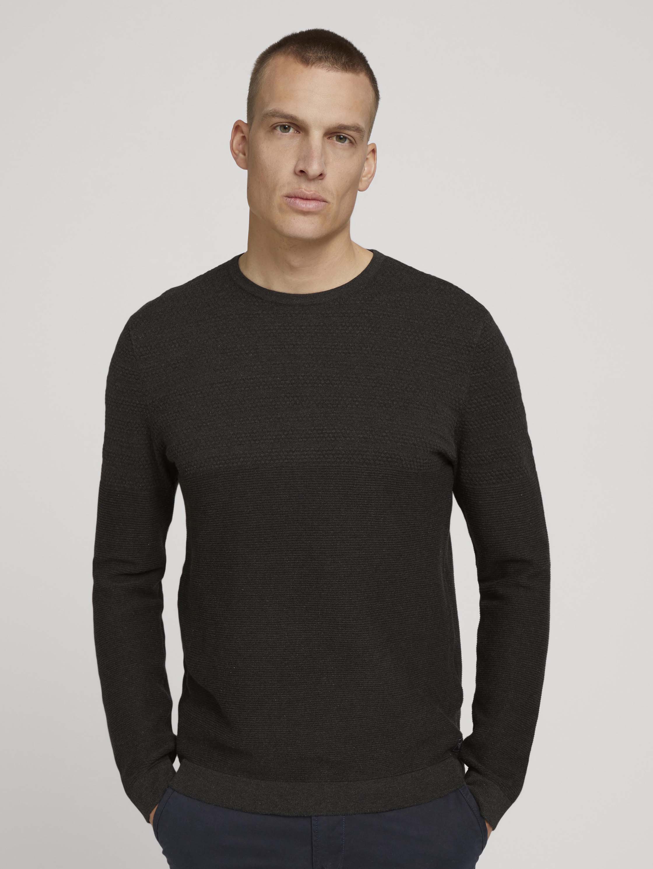 

Джемпер мужской TOM TAILOR 1026492 черный XL, 1026492