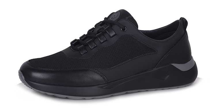 

Кроссовки мужские Pierre Cardin 227380 черные 41 RU, Черный, 227380