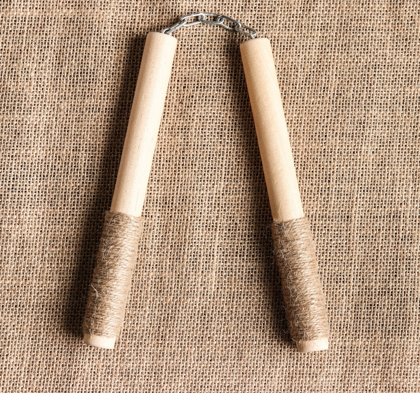 Деревянное игрушечное оружие Доброе дерево Нунчаки, 3301539, светло коричневый, 25 см