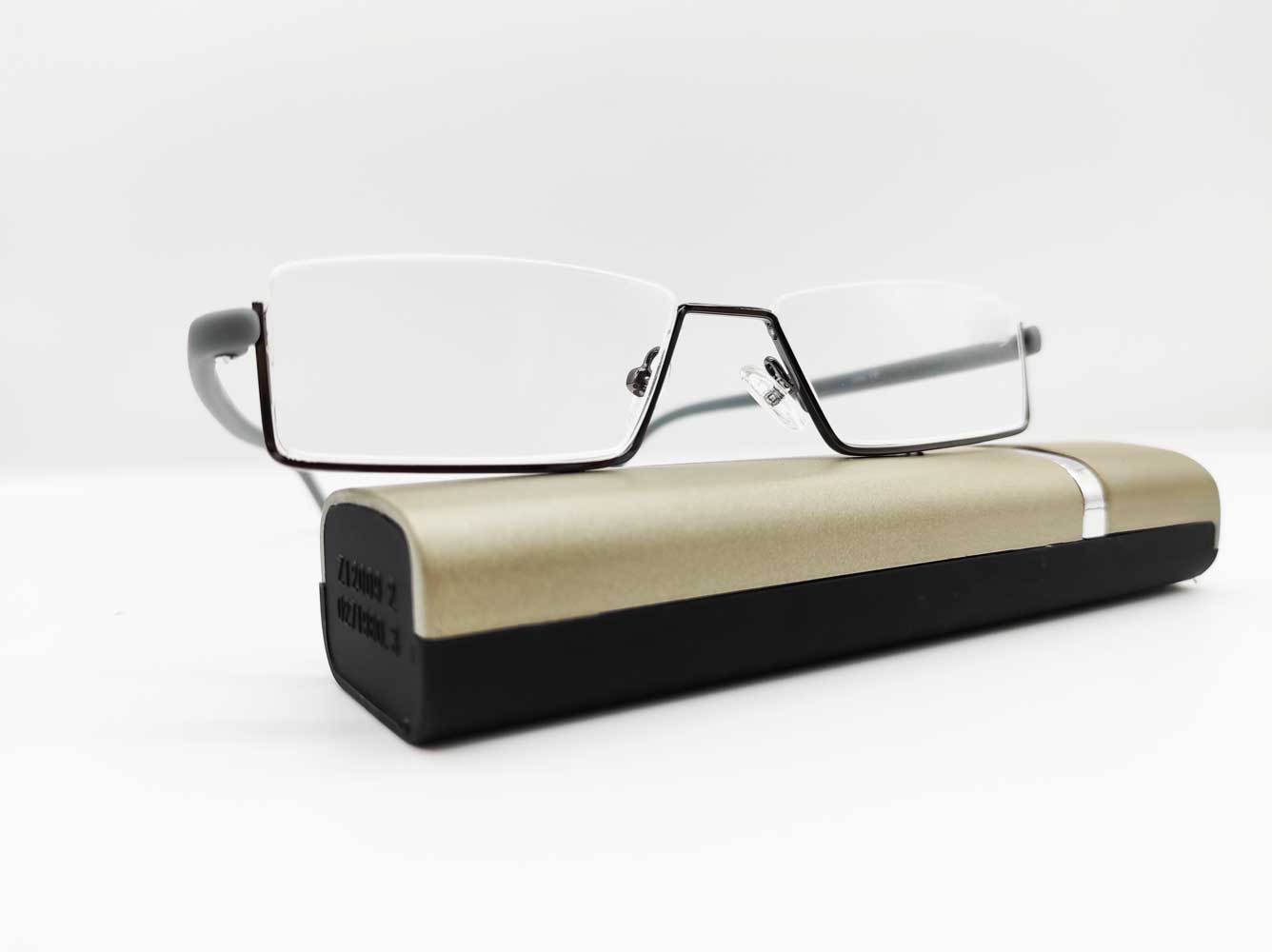 Готовые очки для чтения с UV защитой и футляром серые +2,50