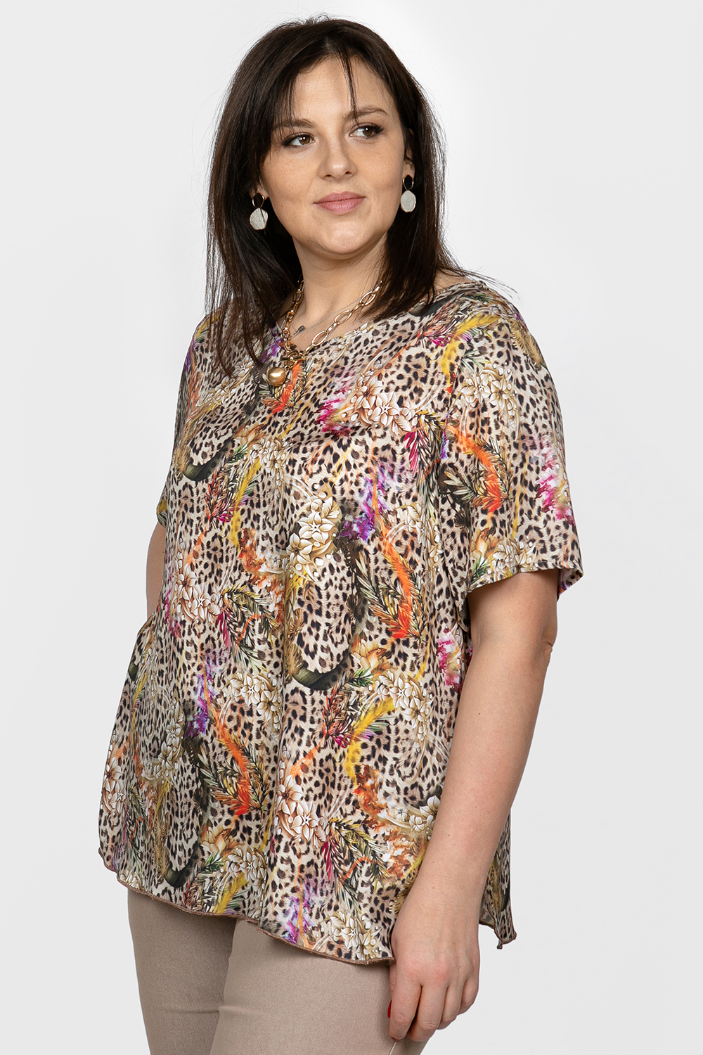 

Блуза женская SVESTA C2695Be бежевая 52 RU, Бежевый, C2695Be