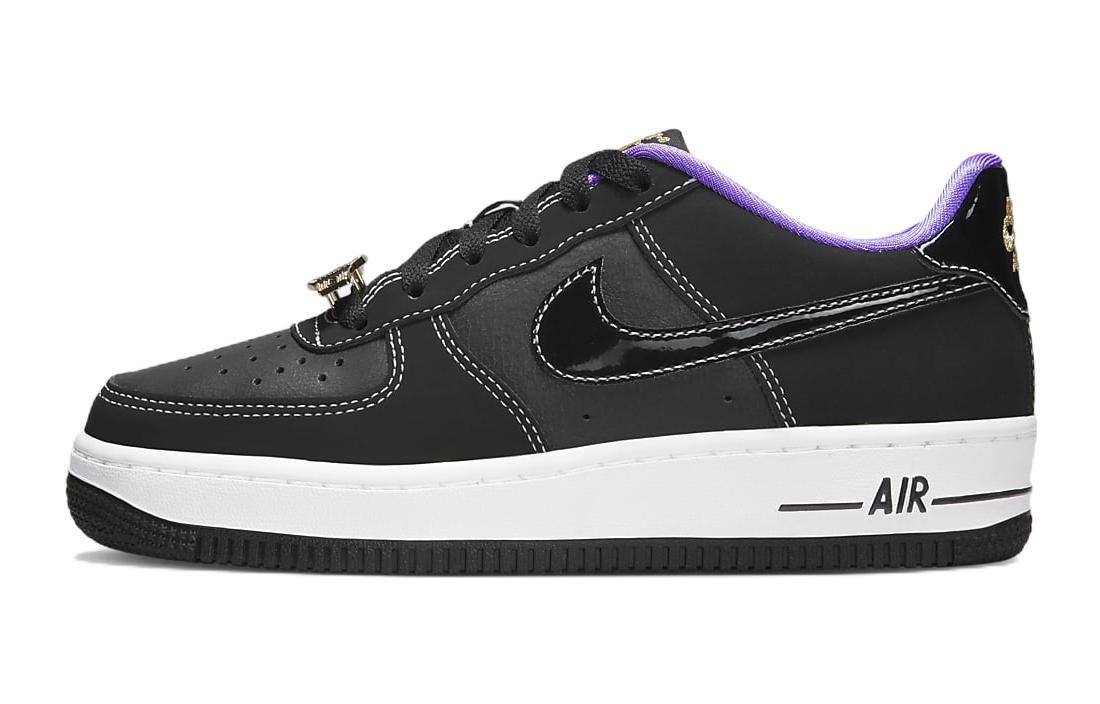 

Кеды унисекс Nike Air Force 1 Low LV8 GS черные 37.5 EU, Черный, Air Force 1 Low LV8 GS