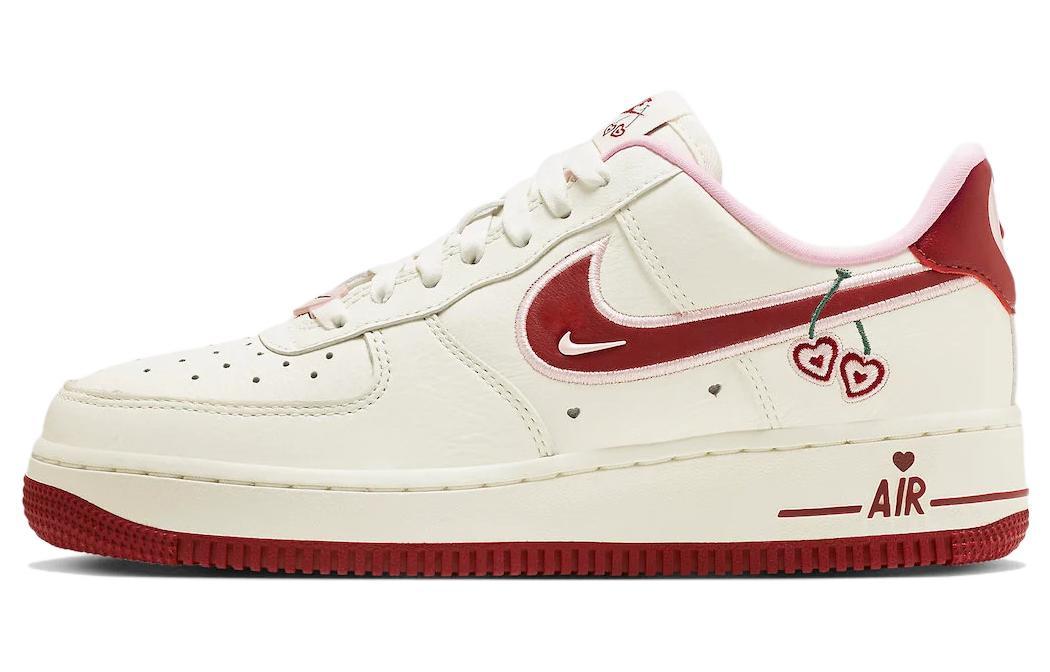 

Кеды унисекс Nike Air Force 1 Low 07 LX Valentines Day белые 38 EU, Белый, Air Force 1 Low 07 LX Valentines Day
