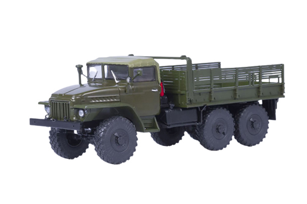 

Модель коллекционная Уральский грузовик 375 тентованная кабина бортовой темно зеленый