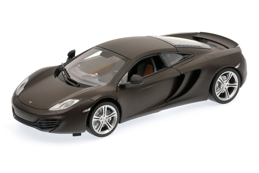 

Модель коллекционная MINICHAMPS Mclaren MP4-12C 2011 flat black limited edition 750 pcs, Коричневый