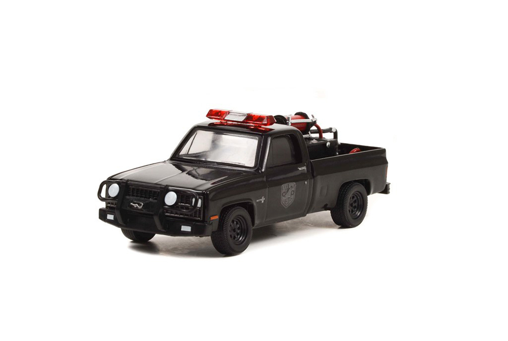

Chevrolet K20 scottsdale fire department with fire equipment hose and tank 1982 / chevrole, Черный