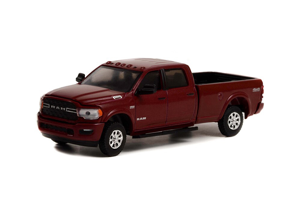 

Модель коллекционная GREENLIGHT Ram 2500 10 years of ram trucks 2021, Красный