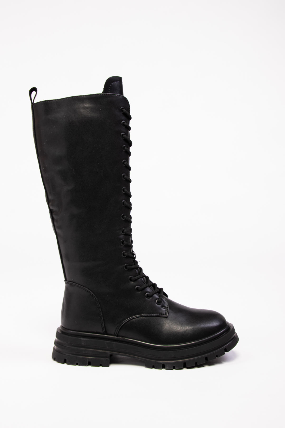 

Сапоги женские Tofa 304109-9 черные 36 RU, Черный, 304109-9