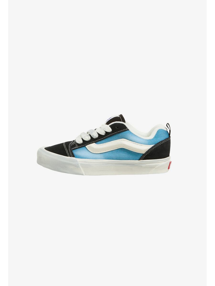 

Кеды унисекс VANS VA215O0EE черные 43 EU, Черный, VA215O0EE
