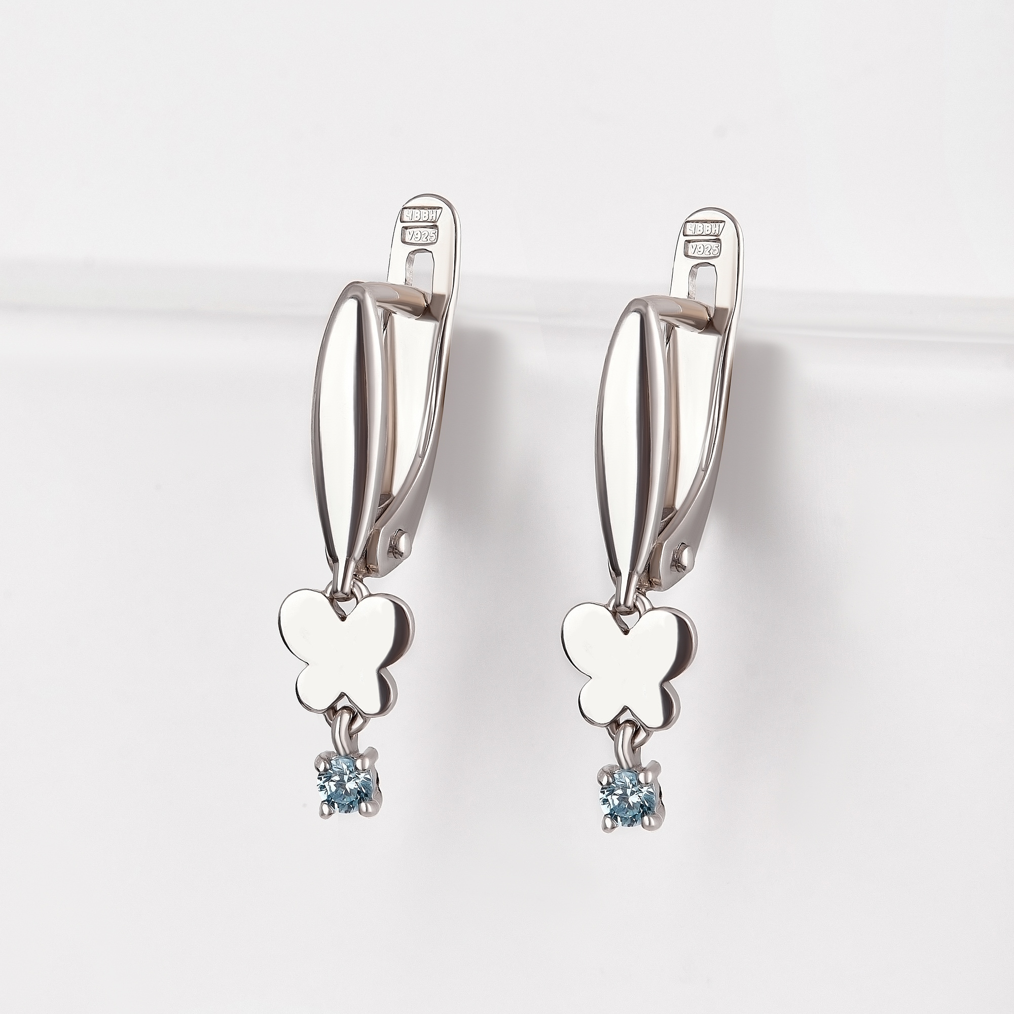 

Серьги из серебра с фианитами 3ВС630-1535ГЛ, 3ВС630-1535ГЛ