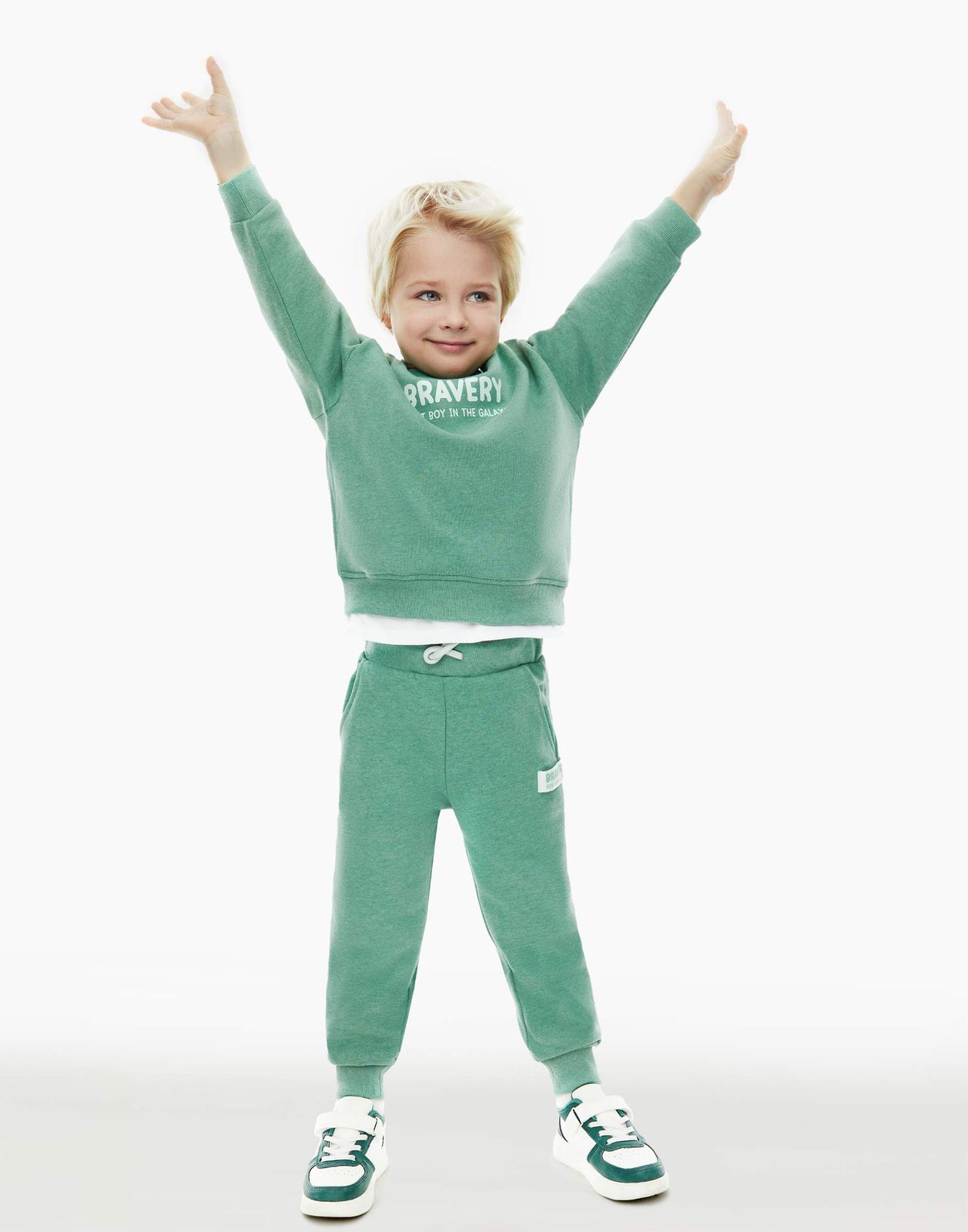 Брюки детские Gloria Jeans BAC010963 зеленый, 80