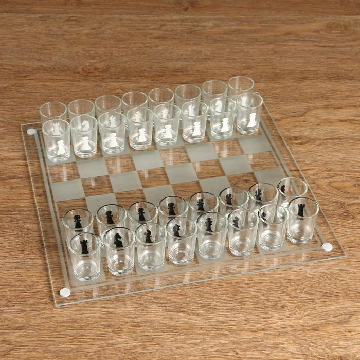

Настольная игра Пьяные шахматы