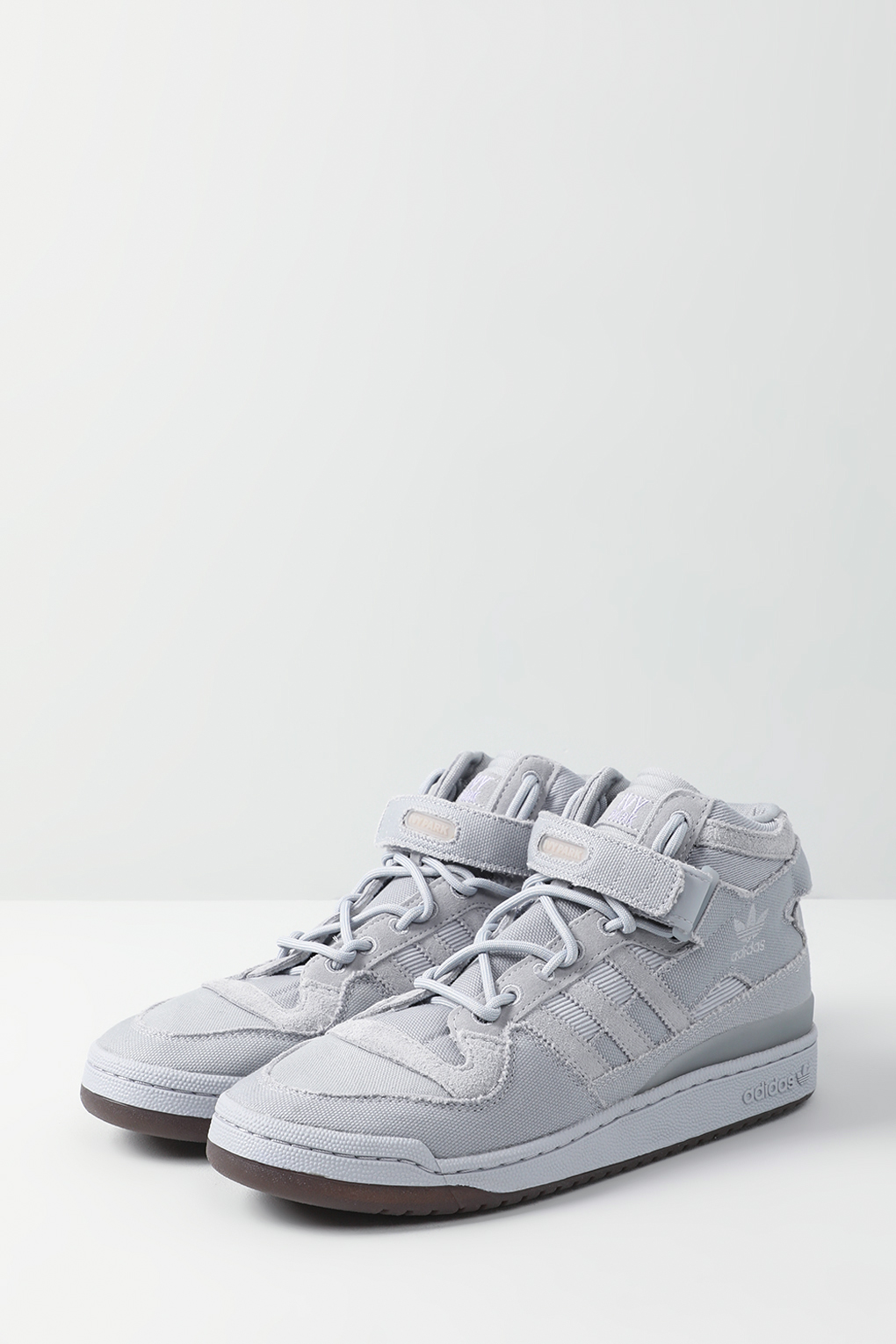 

Кеды мужские Adidas GX1358 серые 10 UK, Серый, GX1358