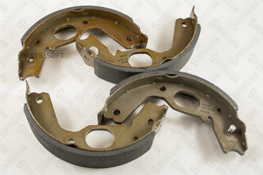 

Колодки барабанные ручника Mitsubishi L400MonteroPajeroSpace Gear 95 159 100-SX 4148.00