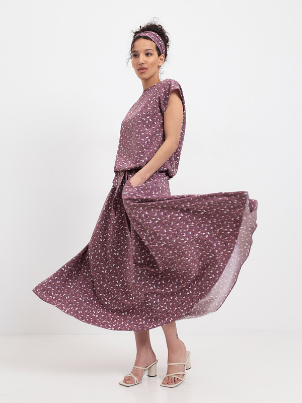

Юбка женская MOM №1 MOM-9902-MAXI бордовая 42 RU, MOM-9902-MAXI
