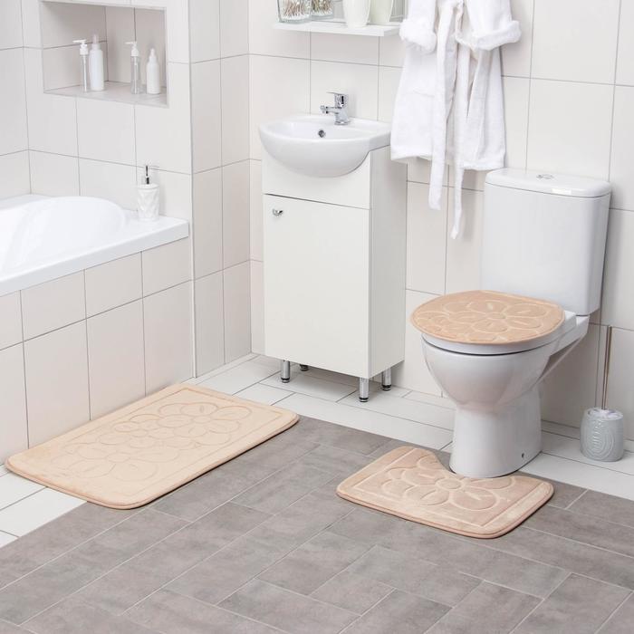 фото Набор ковриков для ванны и туалета доляна, 3 шт: 36×43, 40×50, 50×80 см, цвет бежевый