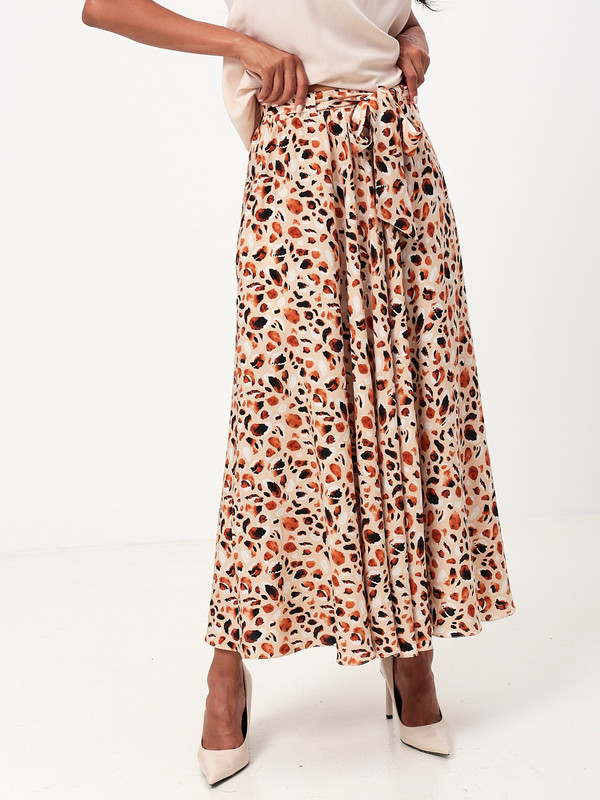 

Юбка женская MOM №1 MOM-9902-MAXI бежевая 52 RU, MOM-9902-MAXI