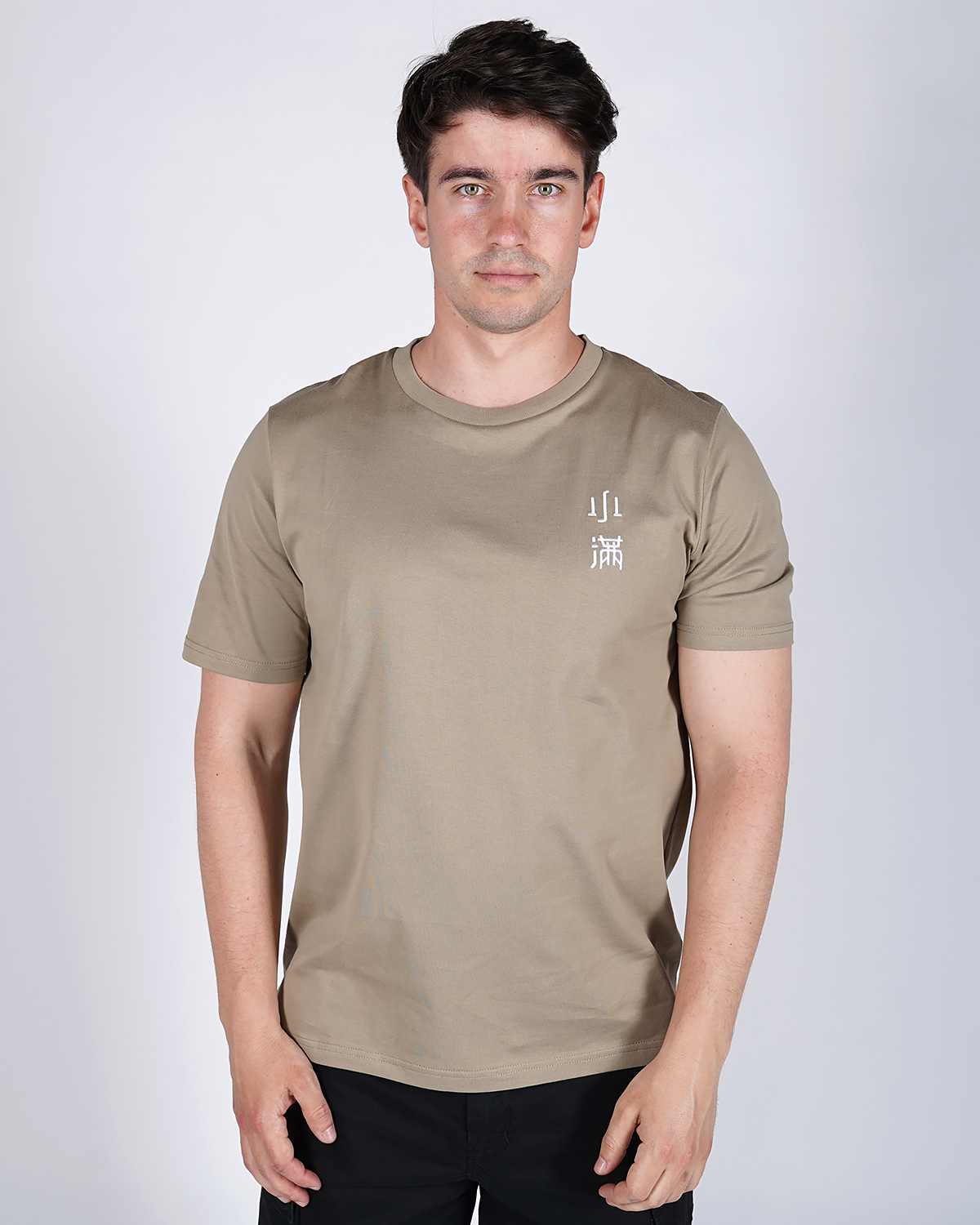 

Футболка мужская Qwentiny QW s1228 зеленая 2XL, Зеленый, QW s1228