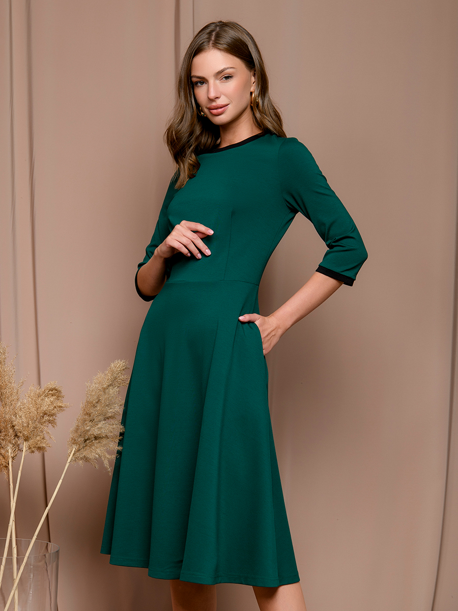 фото Платье женское 1001dress 0132101-02207em зеленое 40 ru