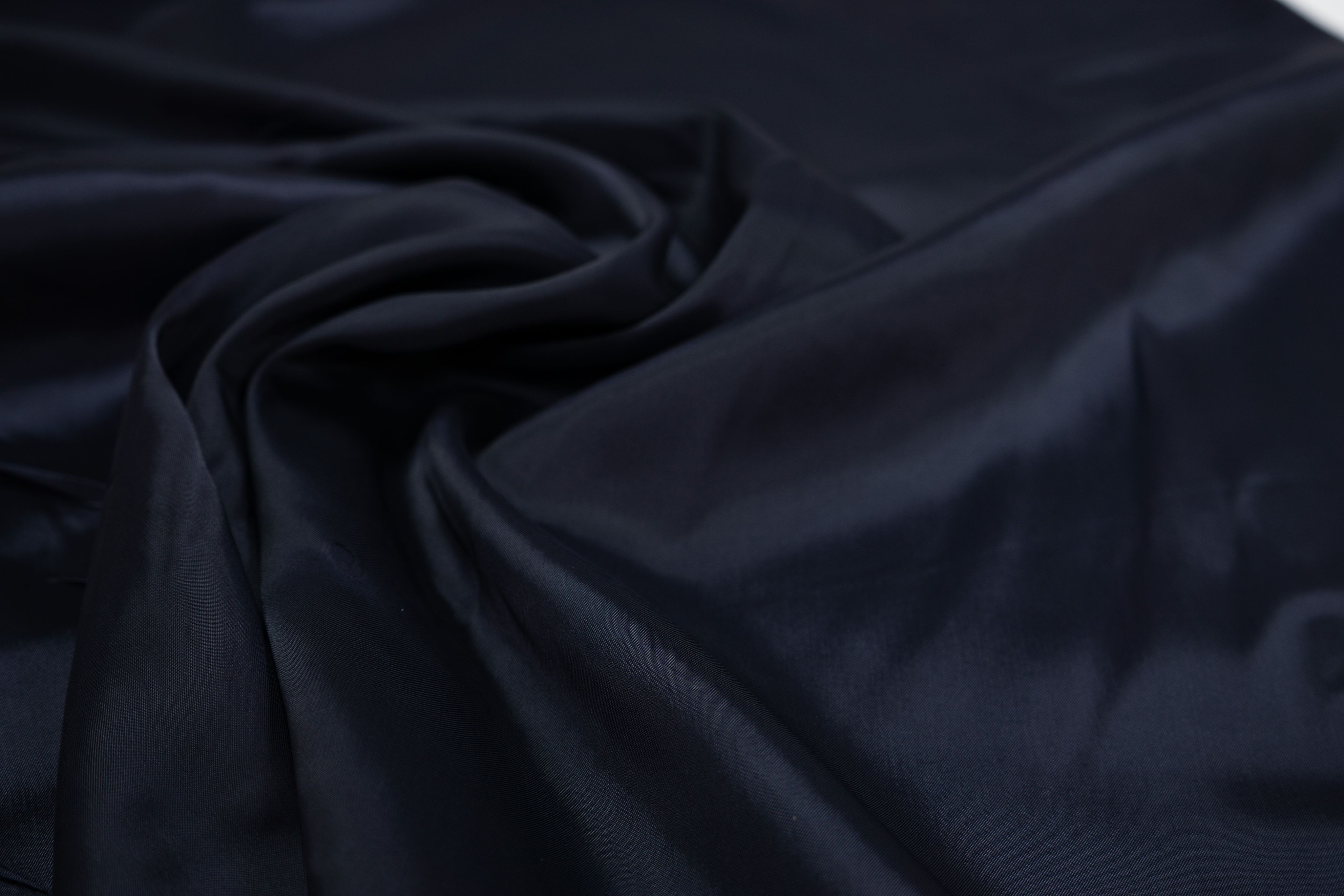 

Ткань UNOFABRIC BEJSD064 Подкладочная купра глубокий темно синий 100x140 см