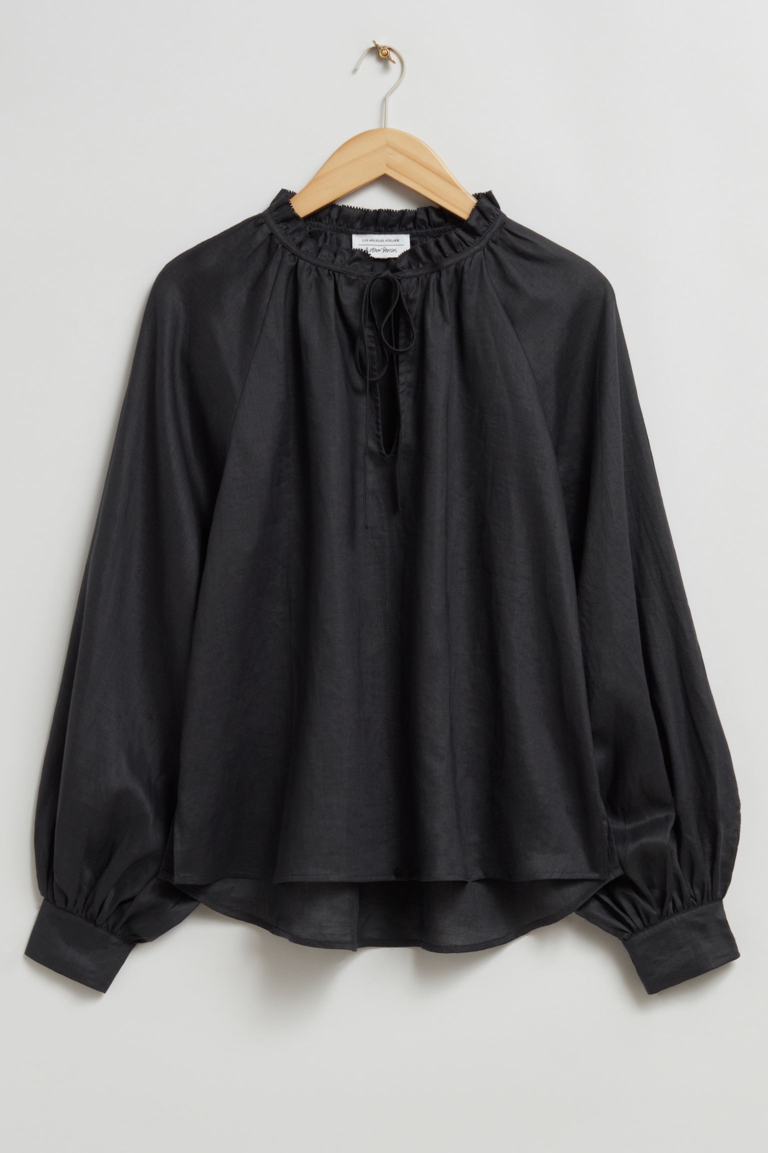 Блуза женская & Other Stories 1139270004 черная S (доставка из-за рубежа)